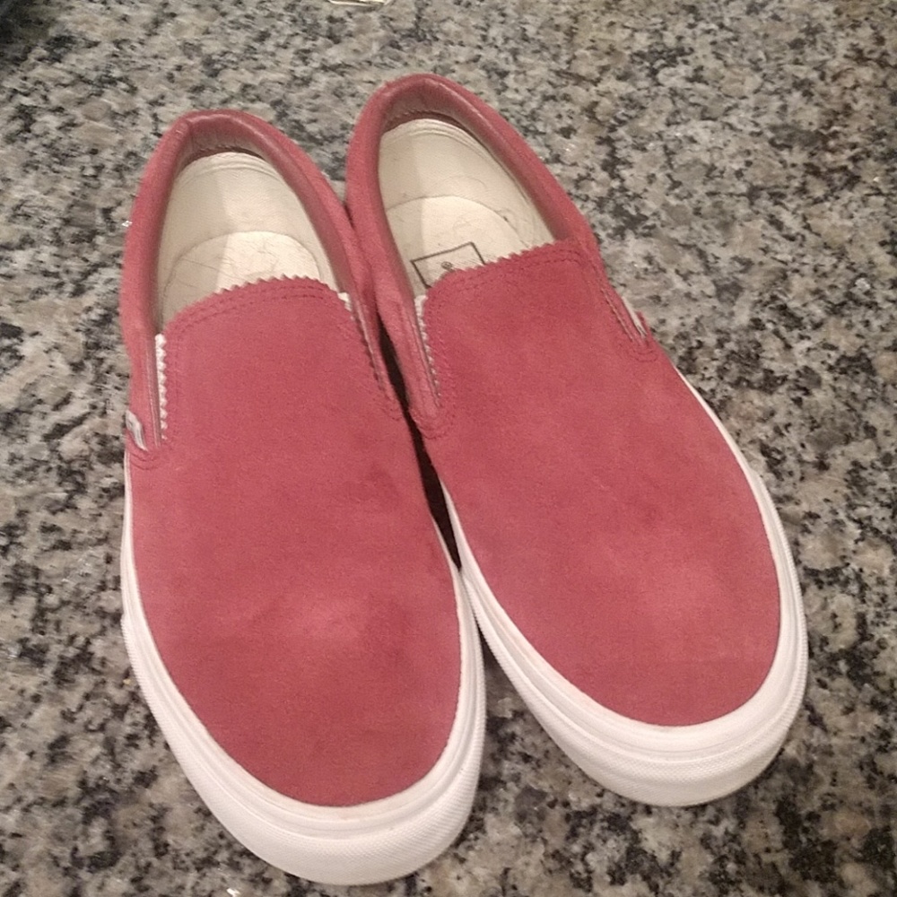 Vans Slip On Sneakers - Red Suede